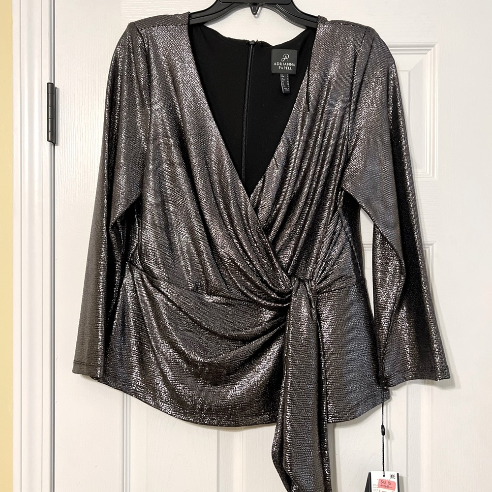 NWT!! Adrianna Papell Evening Blouse